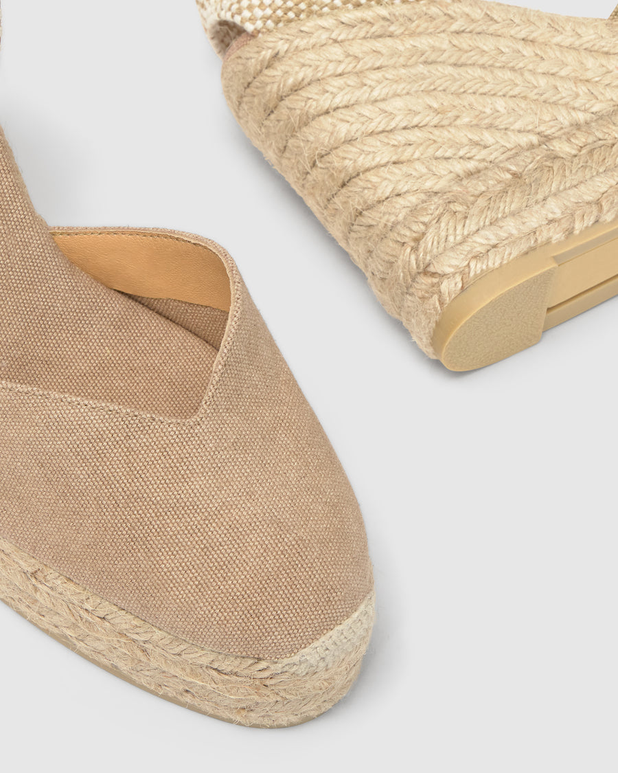 CHIARA/8ED/002 SAND