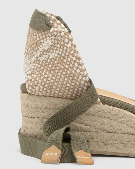 CARINA/3/002 OLIVE