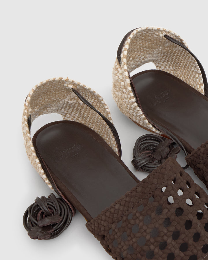 GONZA/277 MARRON OSC.