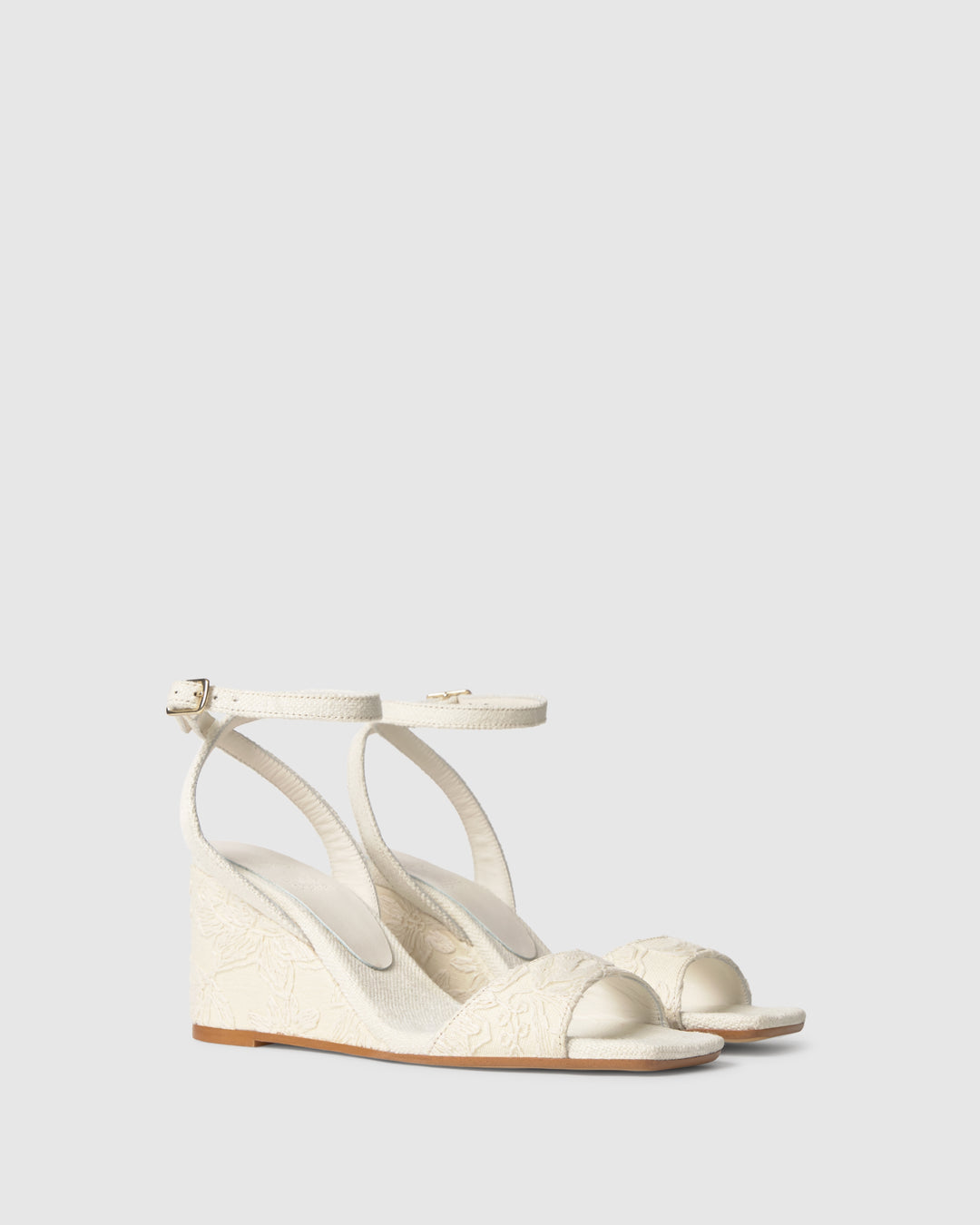 BRUNELLA CSC/305 CRUDO