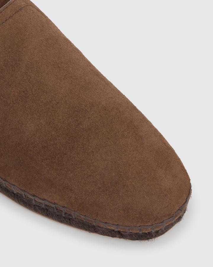 JAMES C/269 MARRON CHOC.