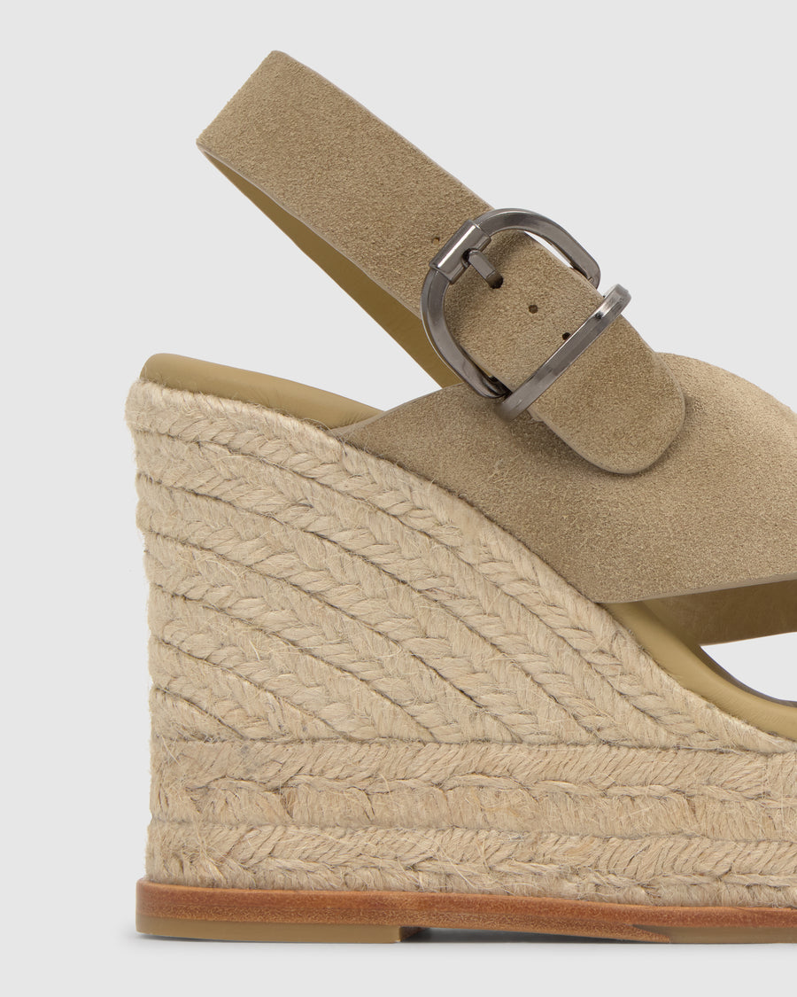 BETINA/8ED/269  SAND